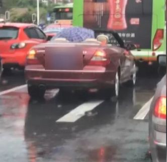 广昌车祸现场最新报道，意外发现小巷美食宝藏