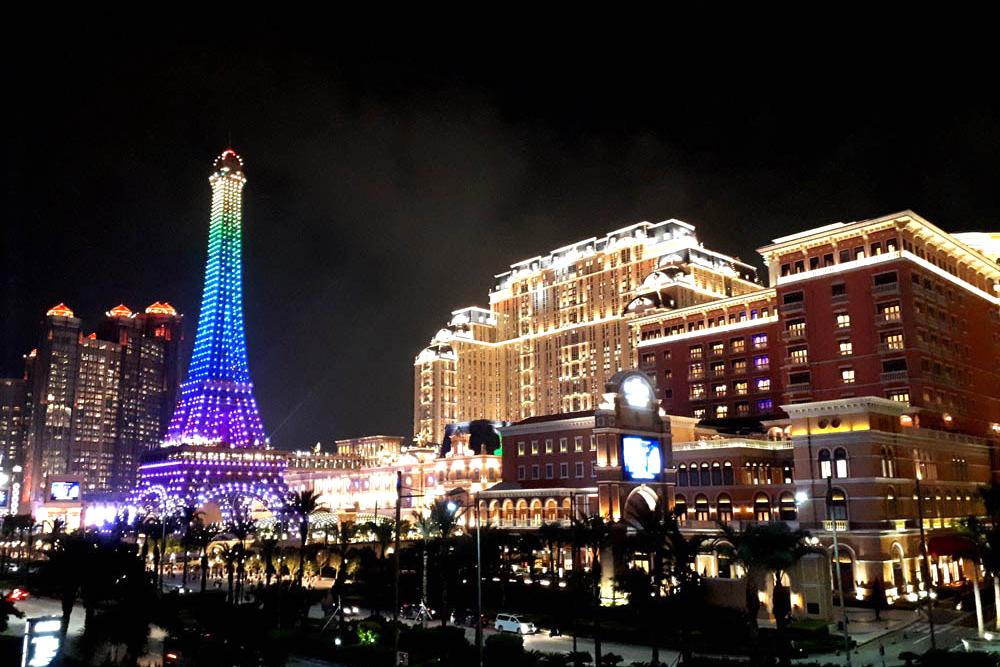 澳门六网站资料大三巴,实时更新解释介绍_IWA23.244智慧共享版