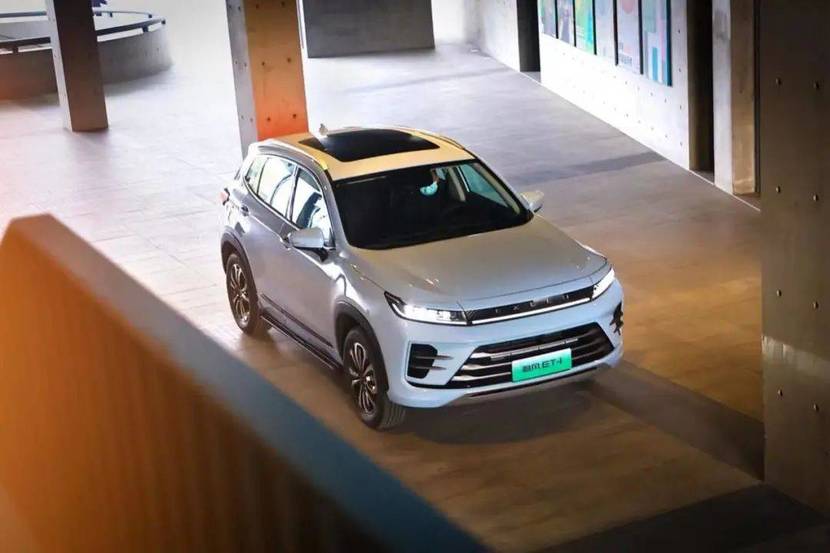 香港大众网站官网,新技术推动方略_SUN23.369星耀版