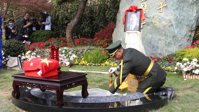 袁隆平最新动态及杂交水稻领域的贡献与争议