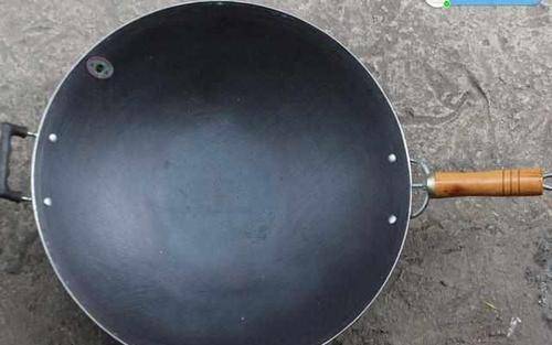 最新铁锅菜品制作指南，步骤详解与美食探索