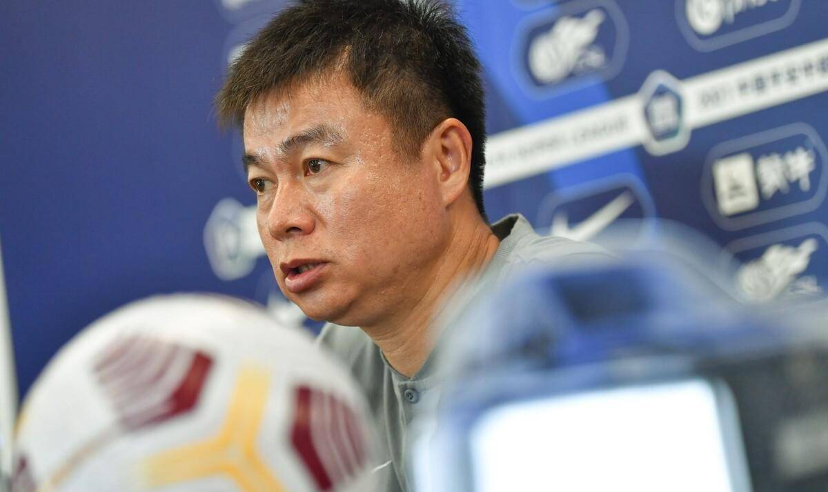 于根伟最新动态揭秘，小巷深处的独特风味探秘之旅