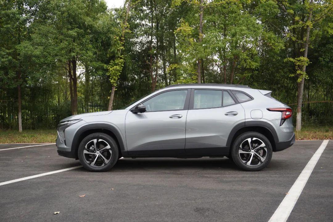 雪弗莱最新款，开启一段温馨的驾驶之旅