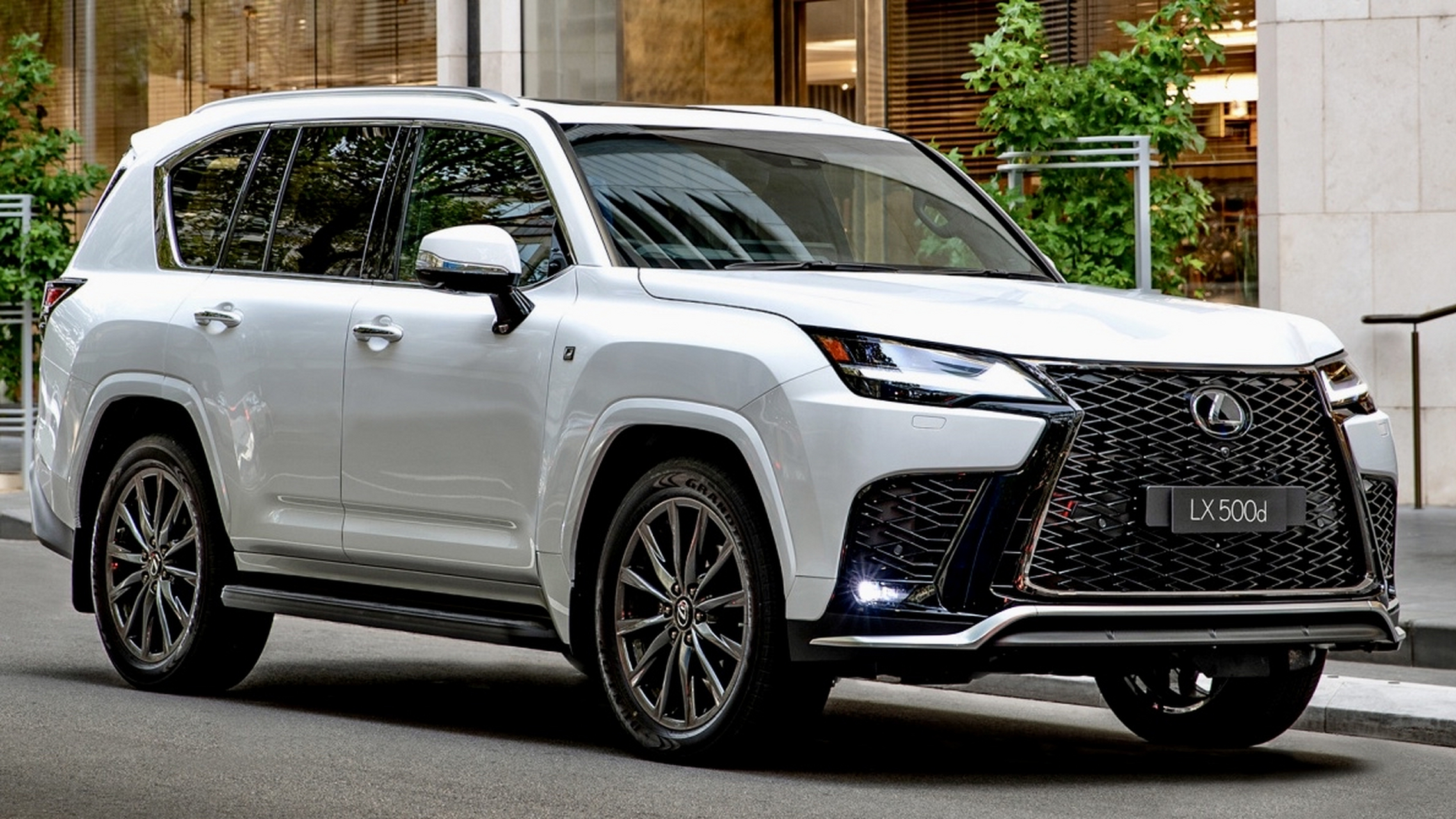 雷克萨斯最新SUV车型引领豪华SUV市场新潮流