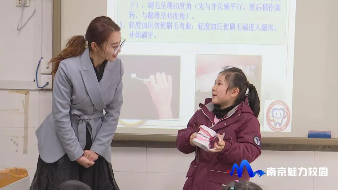 幸福一百公司最新动态，家的温馨与友情的绽放同步展现