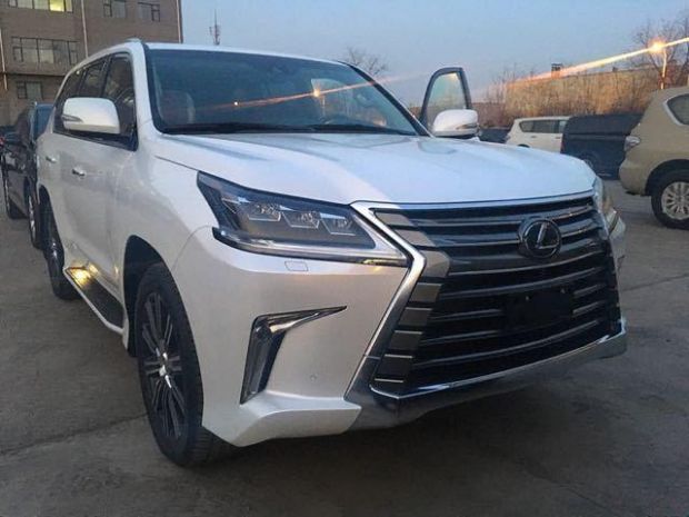 雷克萨斯270最新报价，时代标杆豪华轿车之选