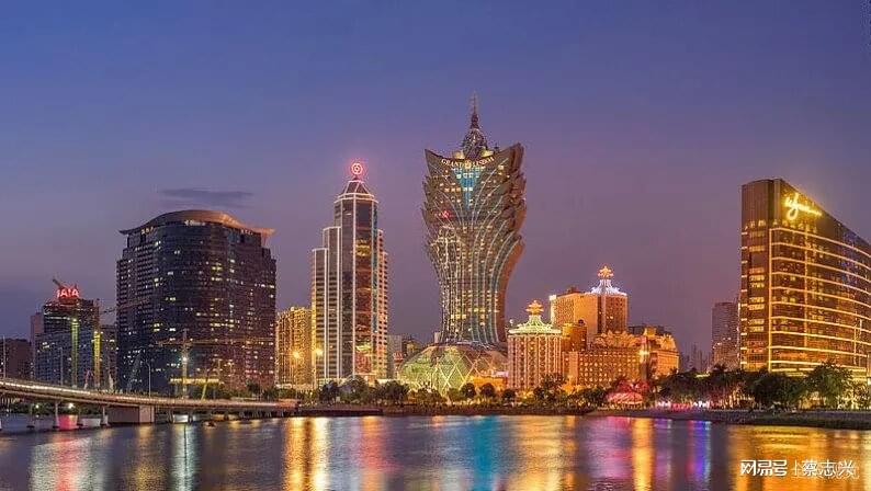 澳门今晚九点30分开奖,最新碎析解释说法_FFP83.303薪火相传版