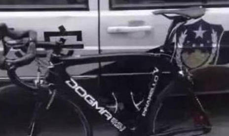 宝马撞自行车最新消息，巷弄深处的独特风情揭秘