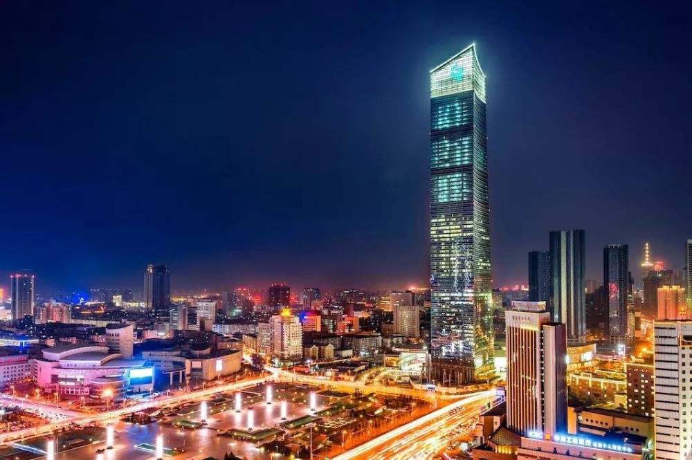 区域中心城市动态更新,力量变革与自信成就感的展现