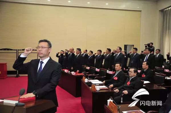 济南市政府最新任免及小巷深处独特小店探秘揭秘