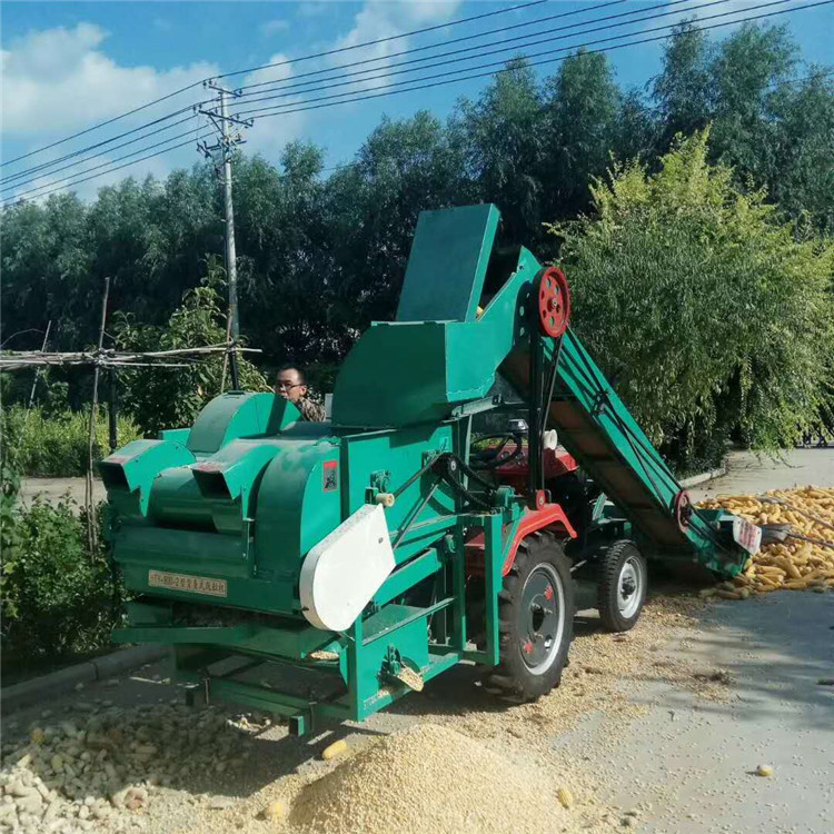 最新型玉米脱粒机大型,自然美景与高效农业之旅的完美结合