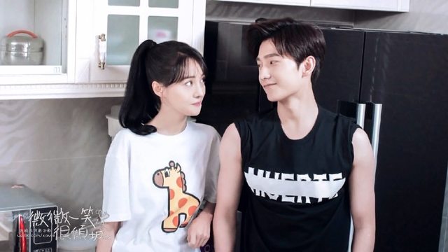 郑爽与杨洋，娱乐焦点热议，最新动态及各方观点探析