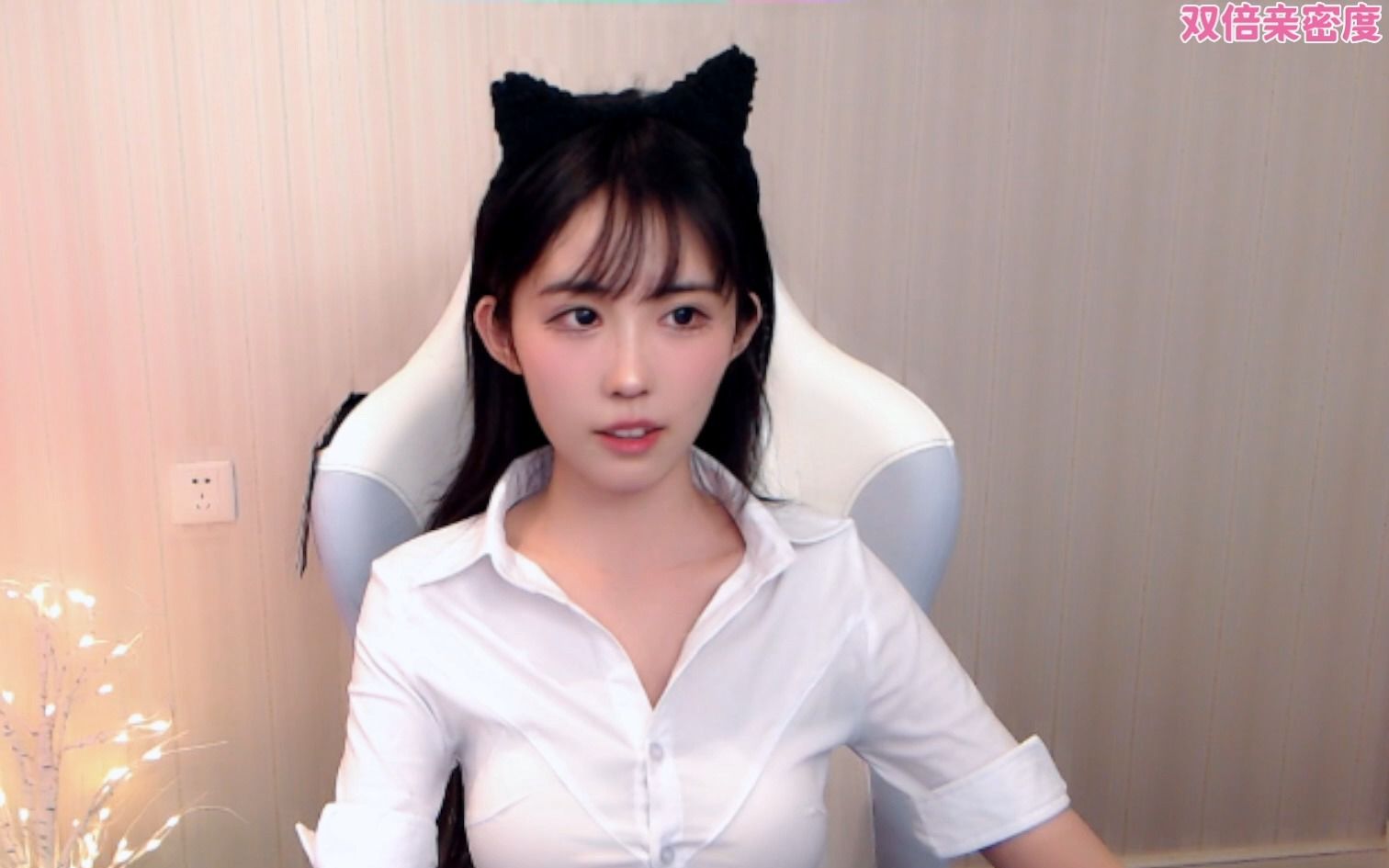 奶宝最新直播探寻小巷独特风味美食之旅