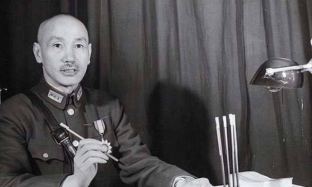 流行词语最新动态2024，小巷深处的隐藏瑰宝亮相街头潮流前线