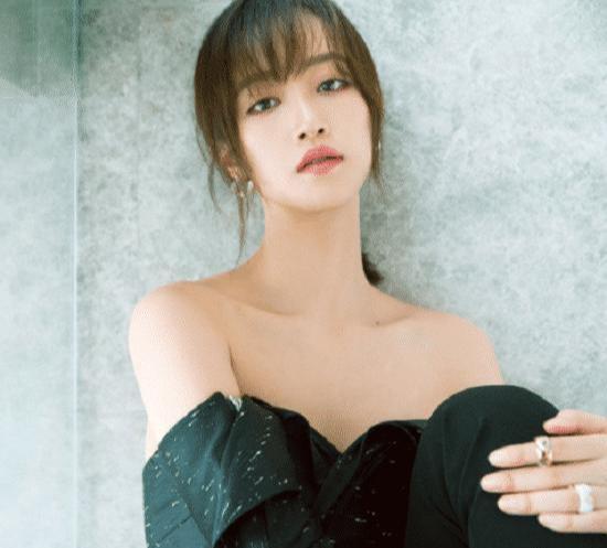 蓝盈莹最新动态,演技与公众形象的闪耀碰撞