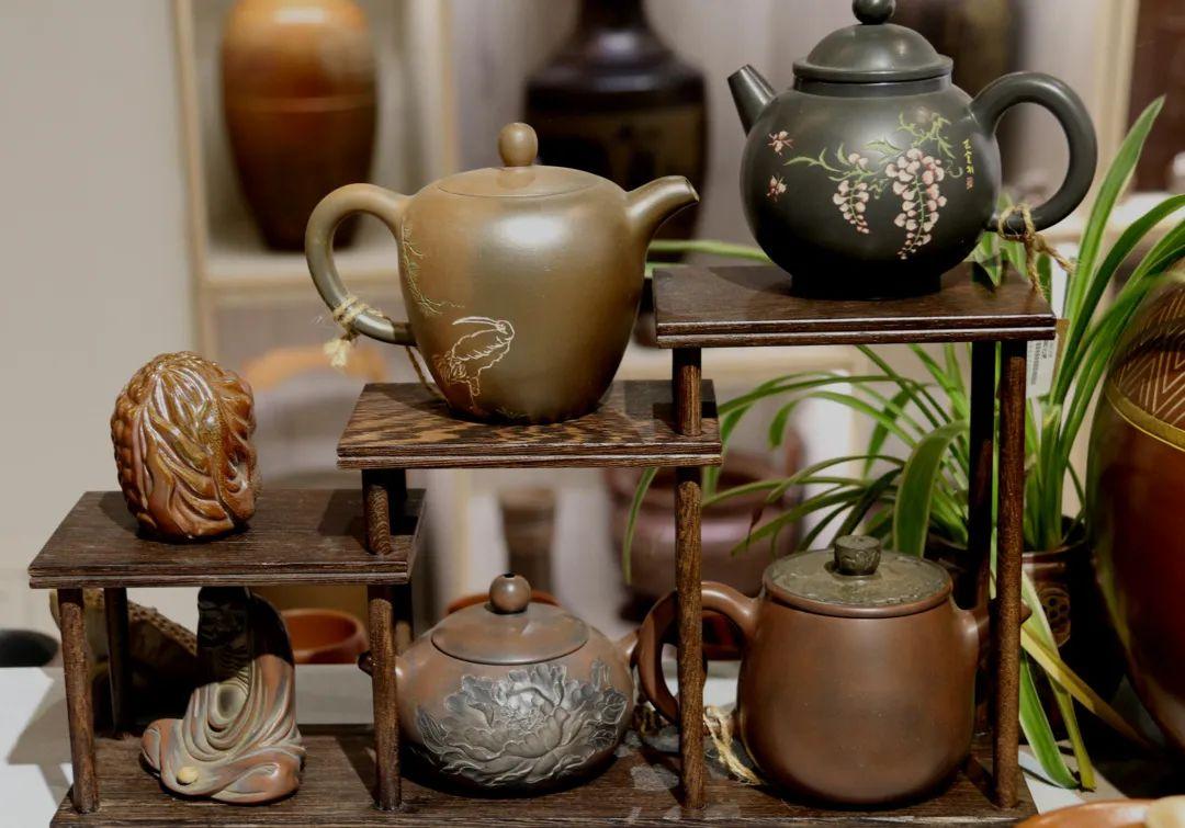 裸艺最新上映，艺术的边界与道德的挑战引发深思