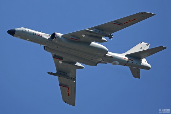 轰六K最新日常趣事概览