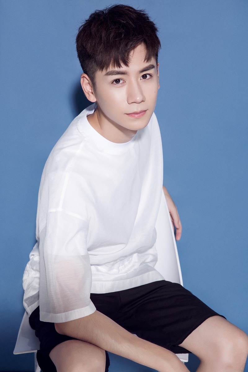 杨霖,星光璀璨的时代之光