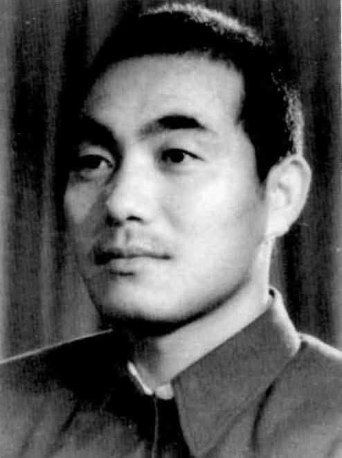 重温经典英雄情怀,上甘岭电影完整版在线观看