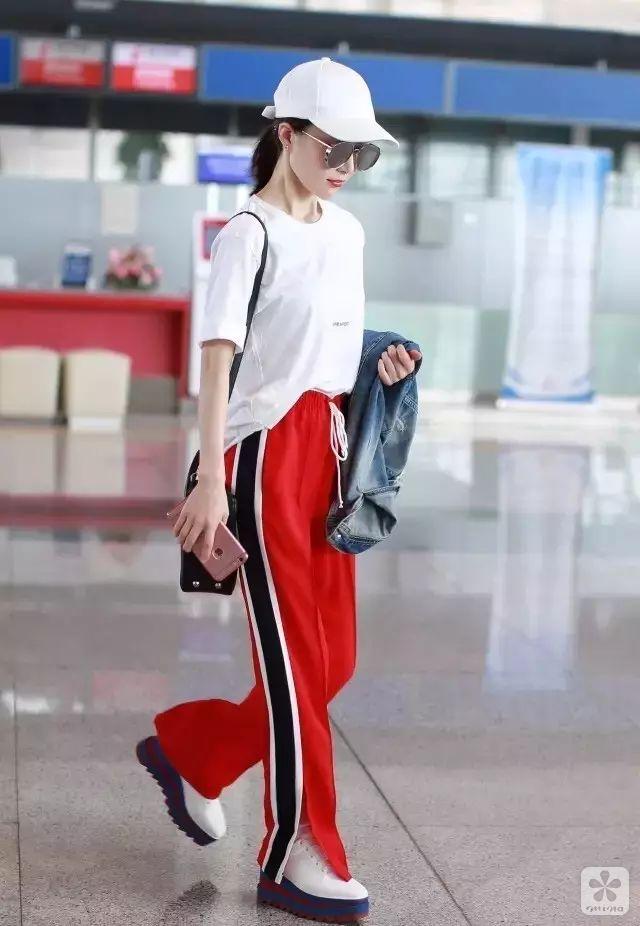 运动裤明星，潮流与运动的完美交融