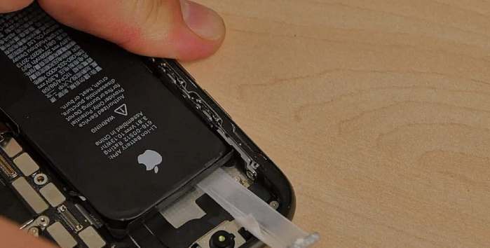 苹果官方电池价格揭秘，友情之旅中的温馨探索