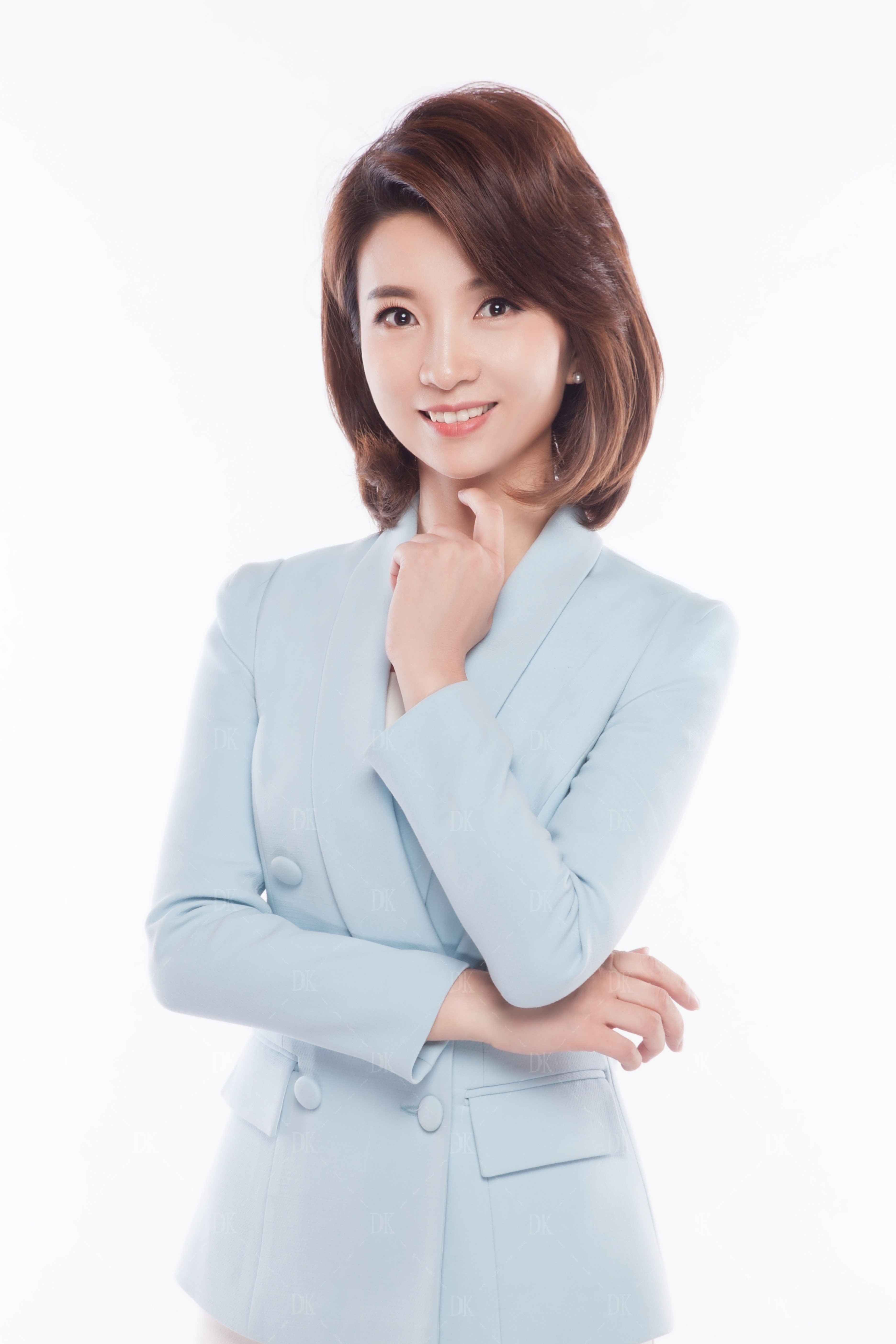 演员徐婧，舞台到荧屏的蜕变之路——自信与成就感的彰显