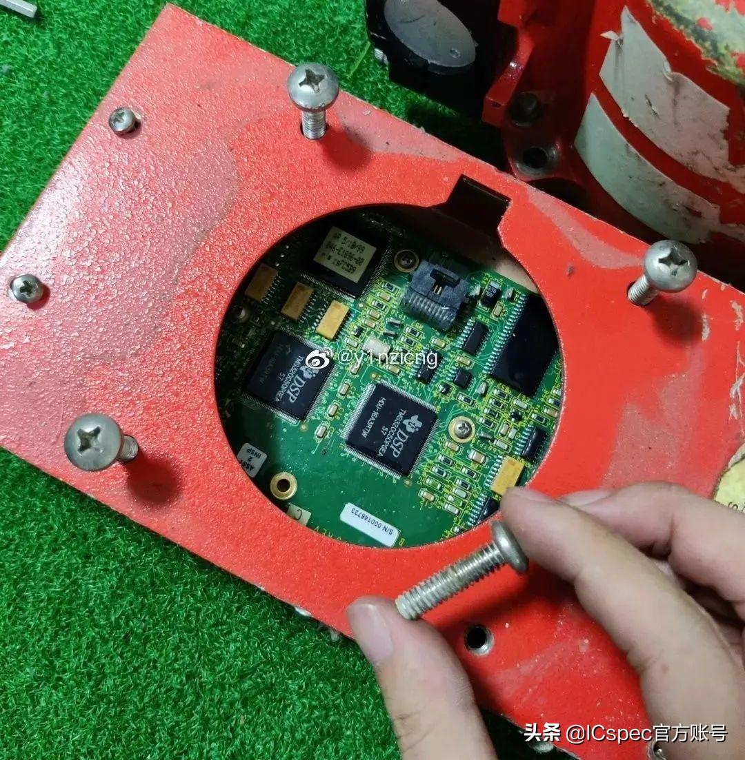 力量与荣耀的较量，扳手劲比赛大战开启！