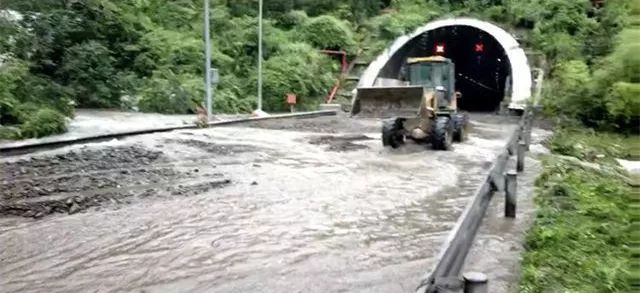 都汶高速实时路况更新通知