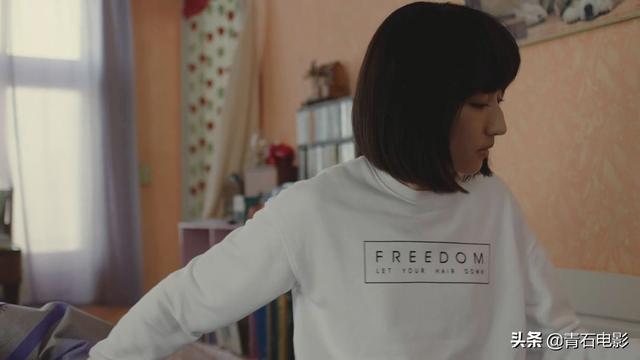 演员何佳，炸裂演技，魅力四射🌟
