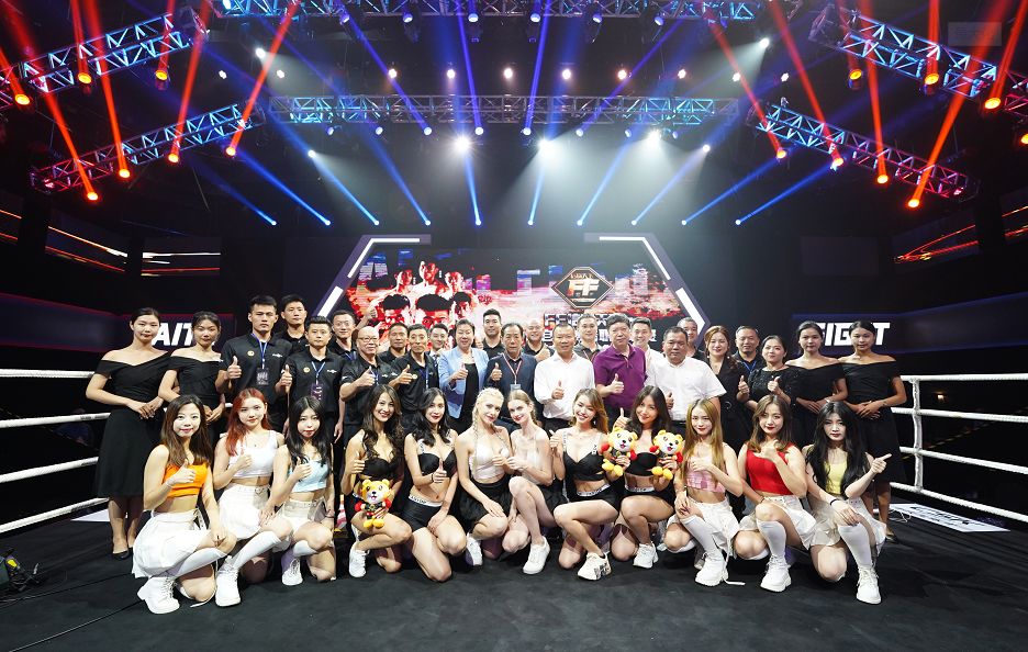 小巷深处的热血风云馆,搏击比赛竞猜大战开启!