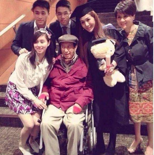 独家揭秘,赌王家最新深度解析——背景、事件与地位全揭秘