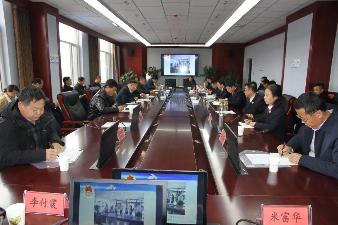 废品回收新趋势，小巷中的绿色奇遇之旅