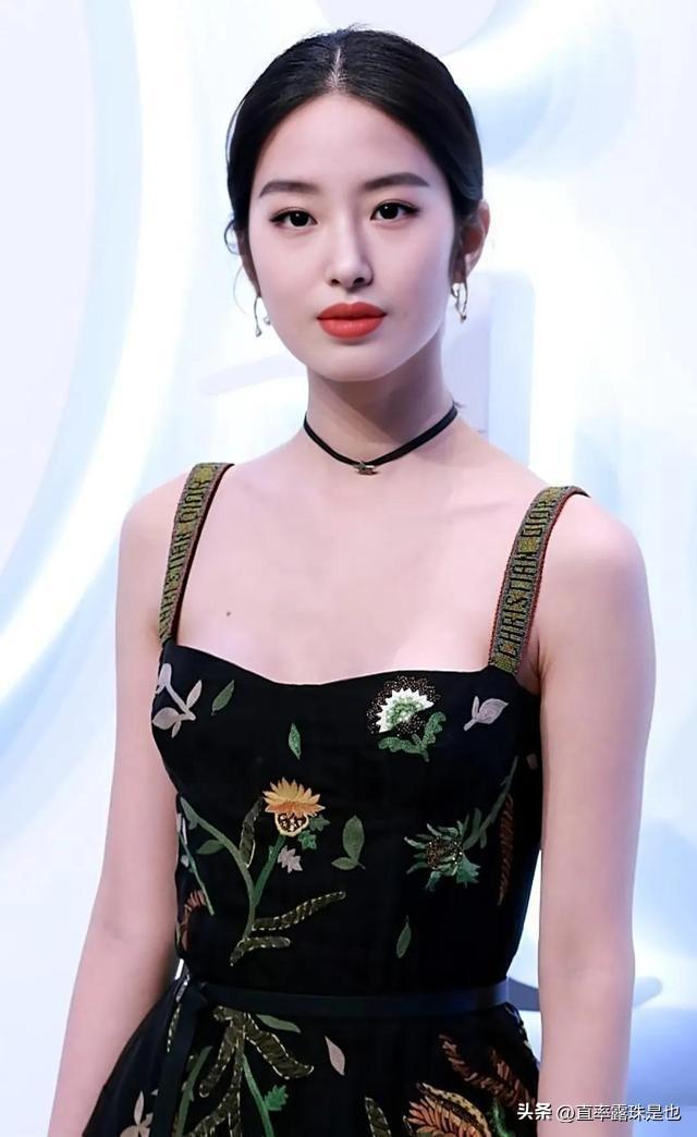 演员钰探寻隐秘宝藏,小巷特色小店的奇妙之旅