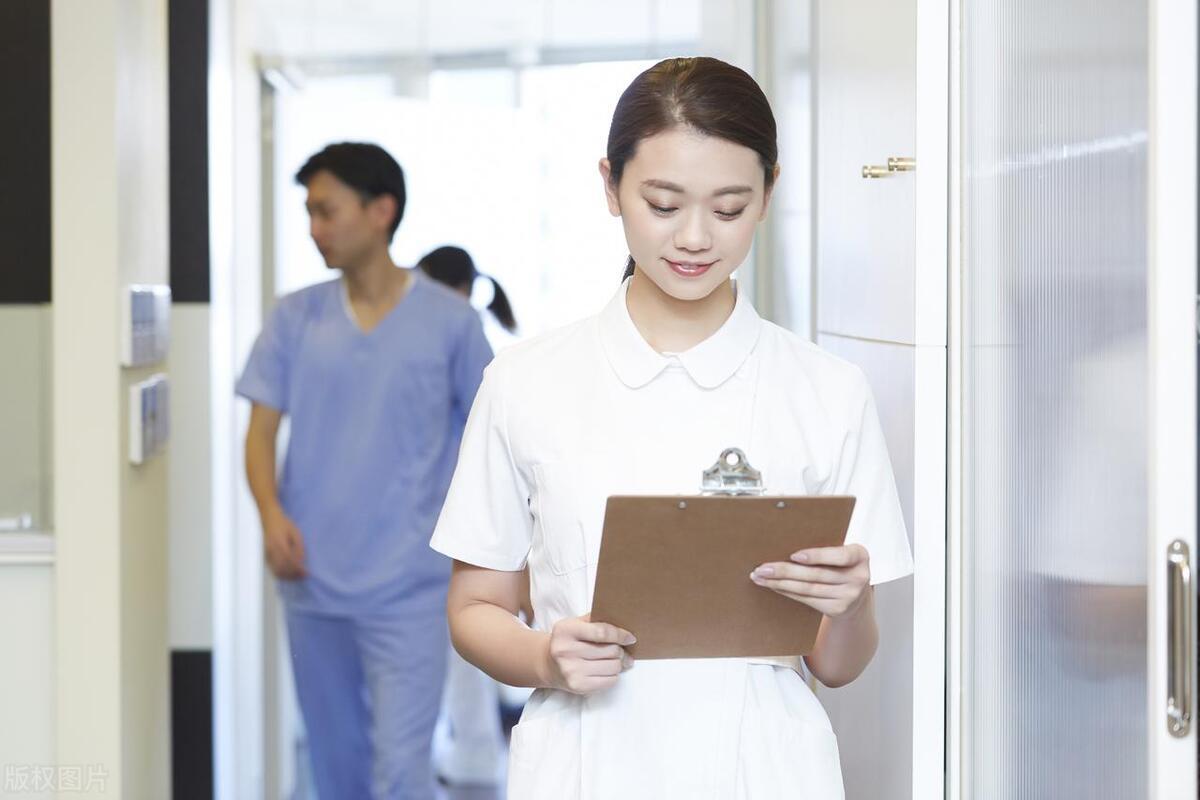 最新护士长竞选演讲稿,展现领导力与专业素养