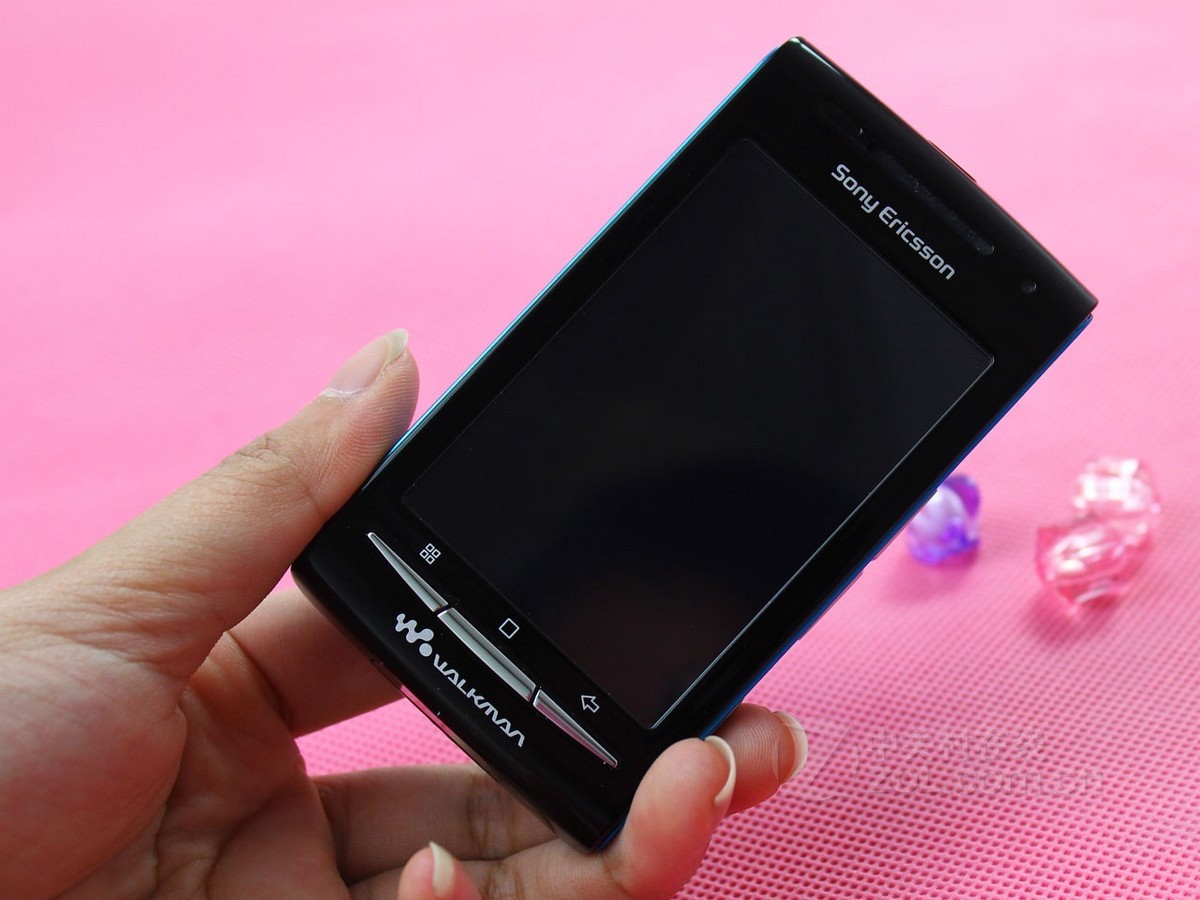 索尼爱立信新款手机，开启自然美景探索之旅