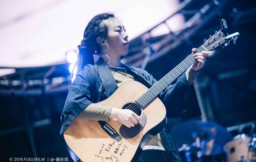 柳强强最新单曲发布,获取与欣赏音乐之旅的详细指南