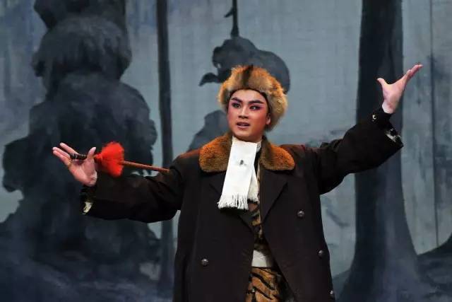 京剧演员蓝天,璀璨舞台之星与个人励志成长故事