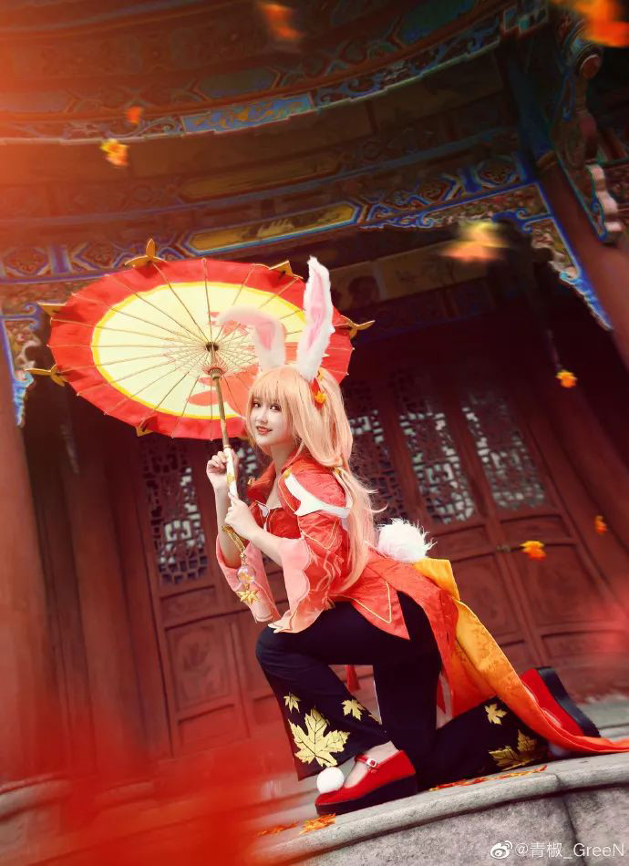 公孙离风采大揭秘,邻里棋逢对手的日常生活趣事