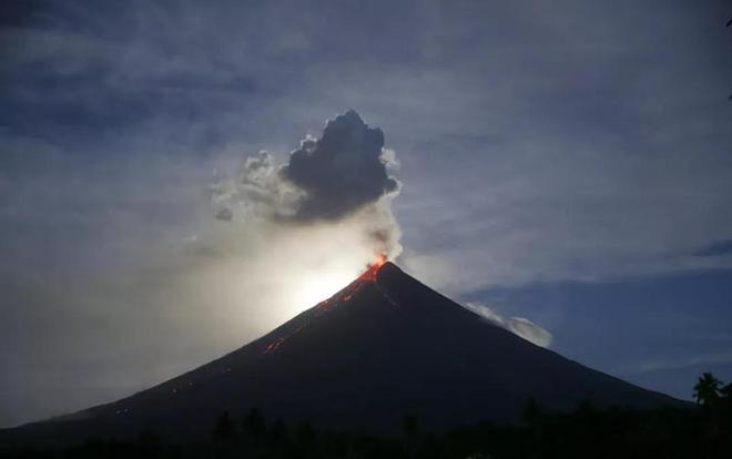 富士山火山动态更新，追寻内心平静的旅行之旅