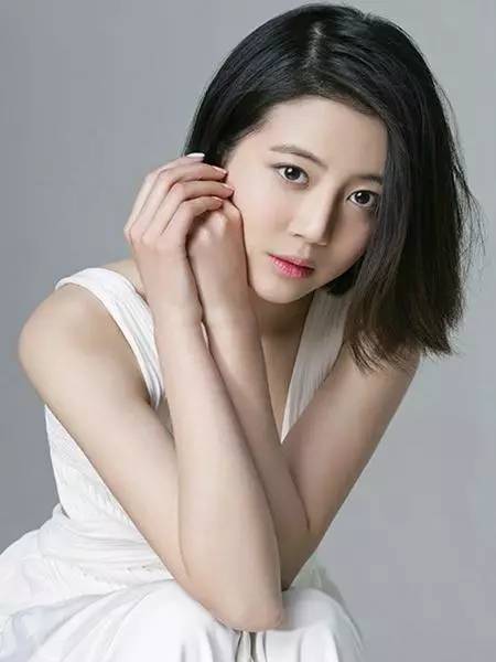 新建文件夹1女演员，影视界的璀璨之星探索