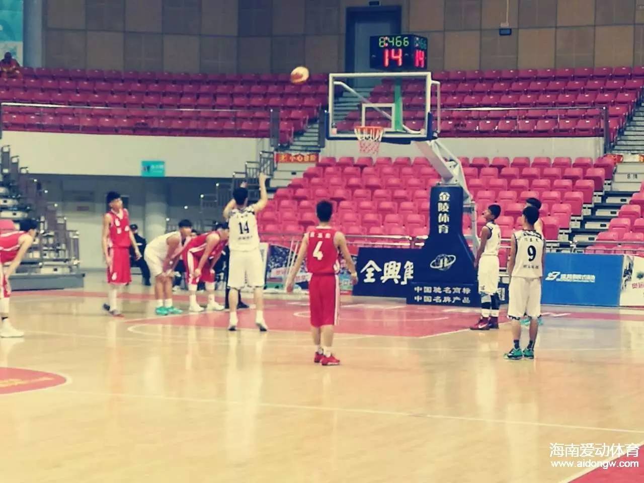 全国运动会篮球比赛,巷弄深处的篮球与美食之旅