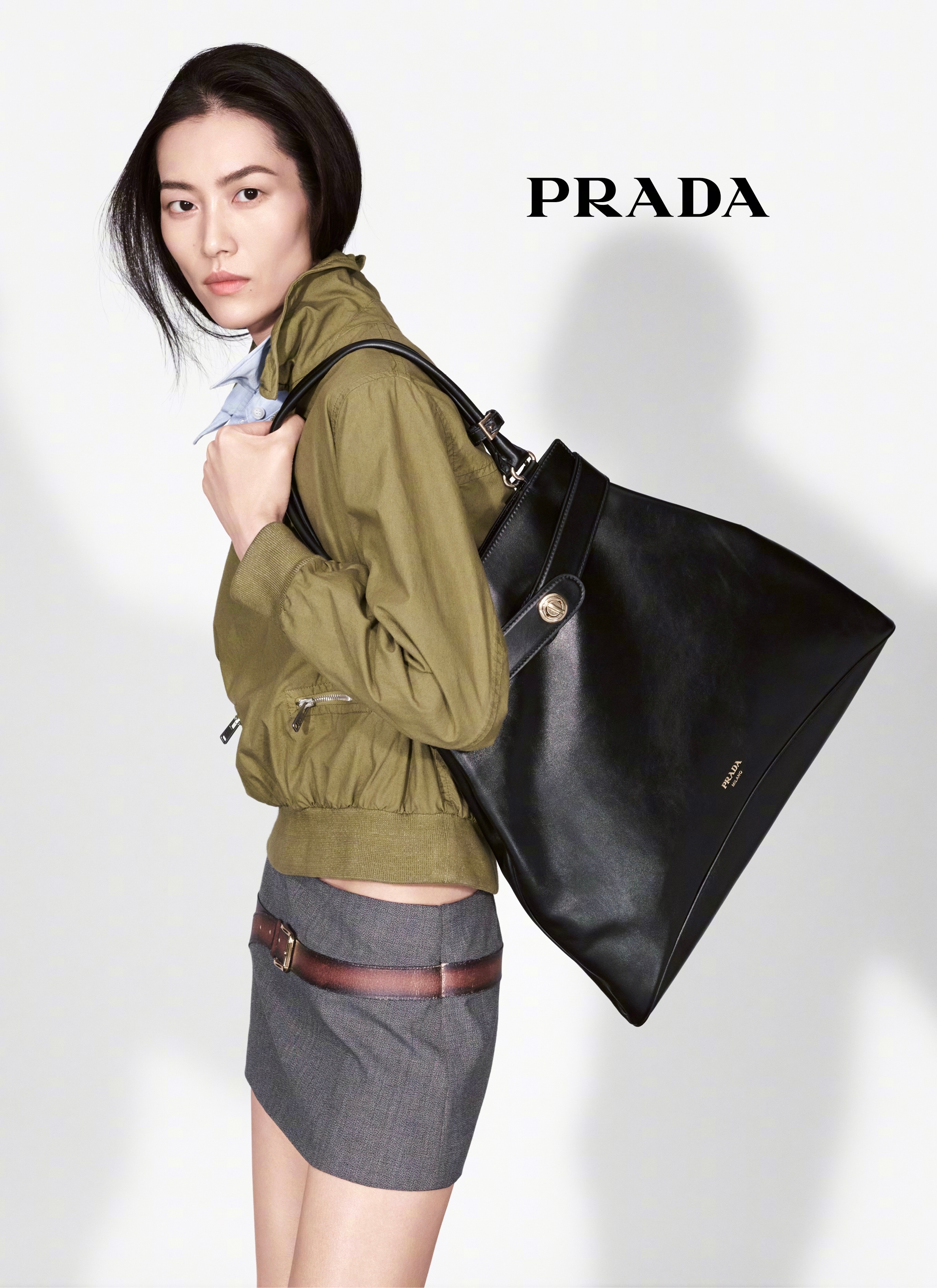时尚魅力解析，2025款Prada新款女包全方位推荐与解读