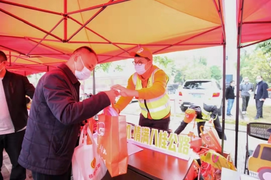 货车司机罢运最新动态深度解析，观点论述与趋势观察