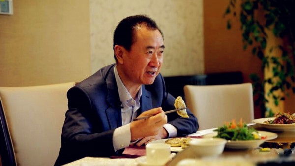 王健林引领科技革新，重塑生活体验，科技巨擘展望未来新篇章