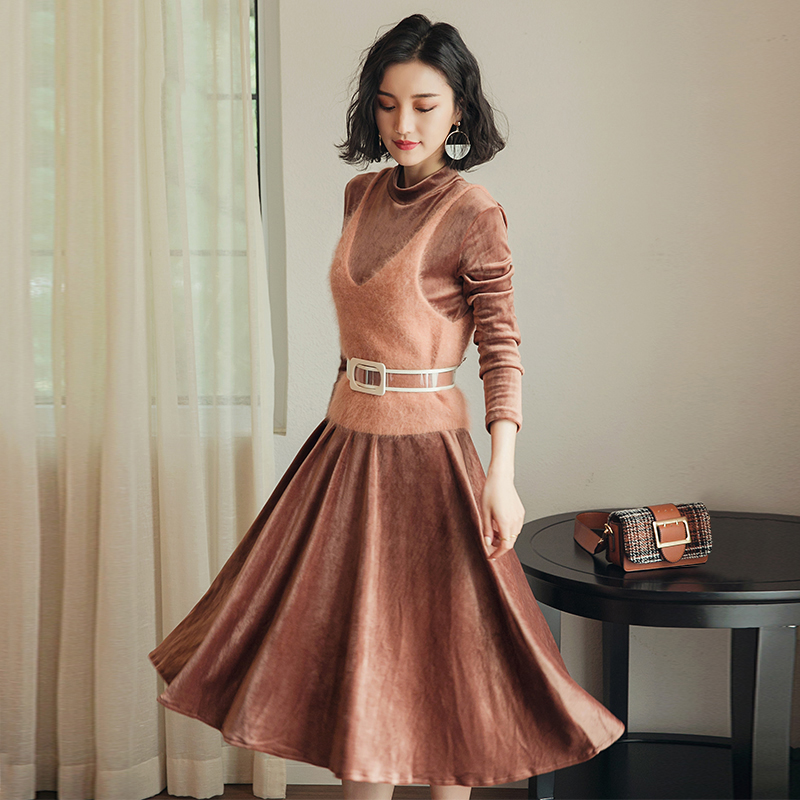 科技与时尚融合,最新款套裙重塑生活之美