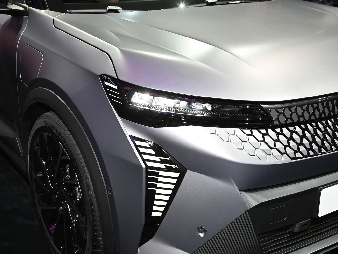 最新汽车报价2024，购车指南与趋势分析及市场预测