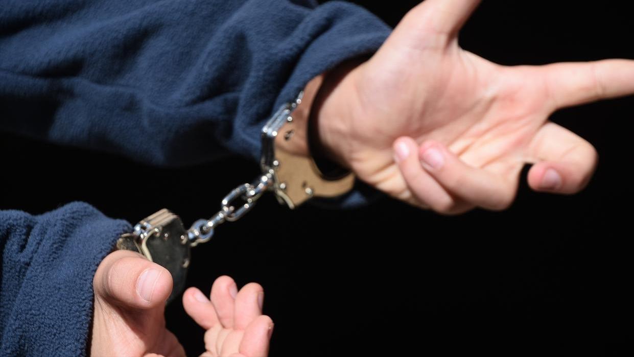 广西反贪最新动态揭秘,小巷深处的反腐美食探秘之旅