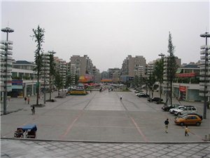 彭山贴吧最新动态，科技新浪潮引领智能产品重磅登场！