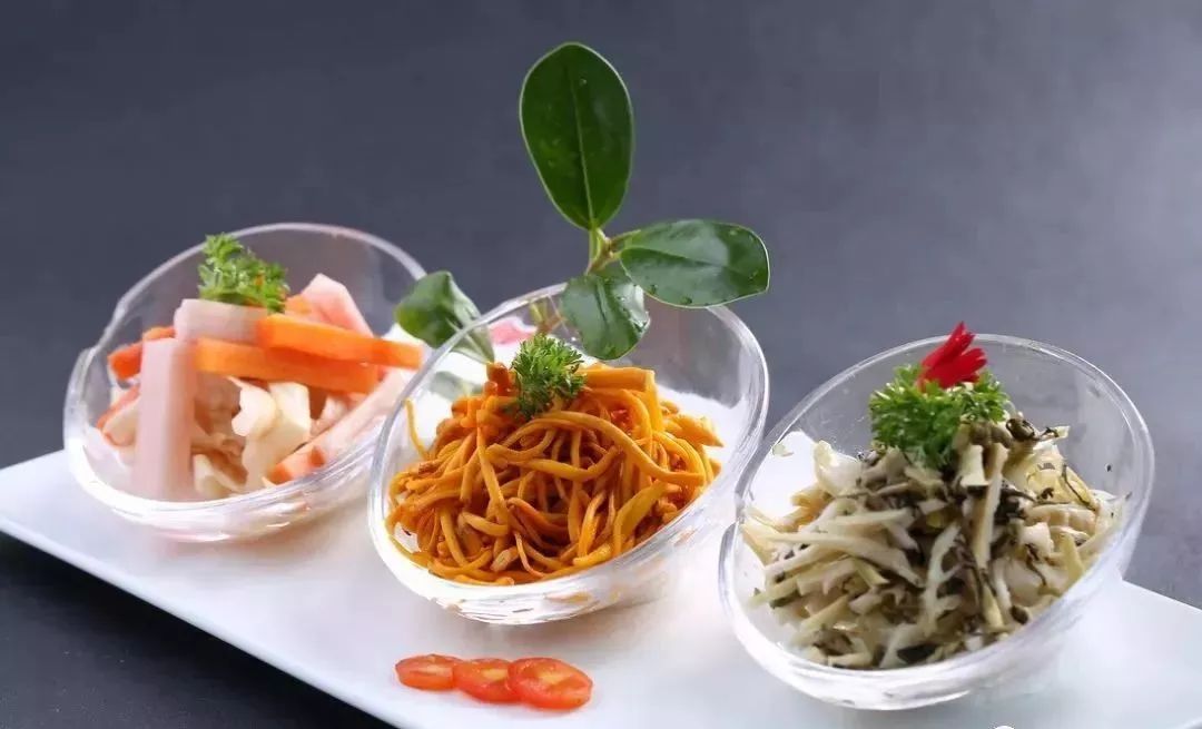 2025最新凉菜大全，开启美食人生，提升自信与成就感！