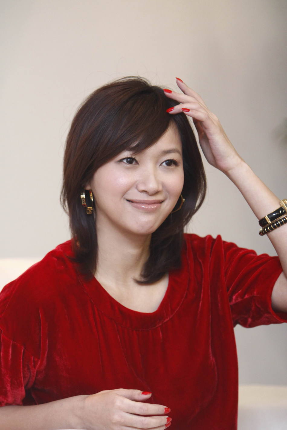 徐静蕾最新短发时尚指南,打造时尚短发的详细步骤与图片展示